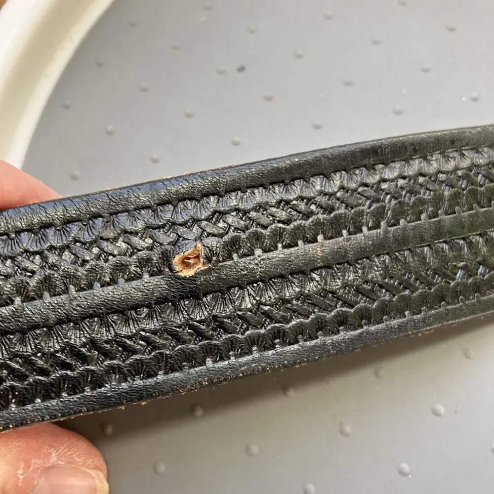 Handmade extra notch